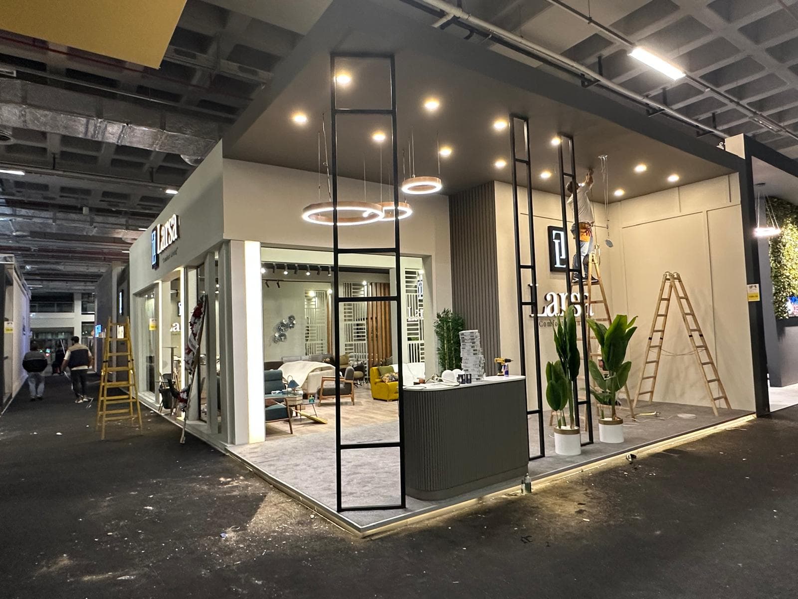 İFF 2025 - Novussi Outdoor Furniture Premium Stand thumbnail 2