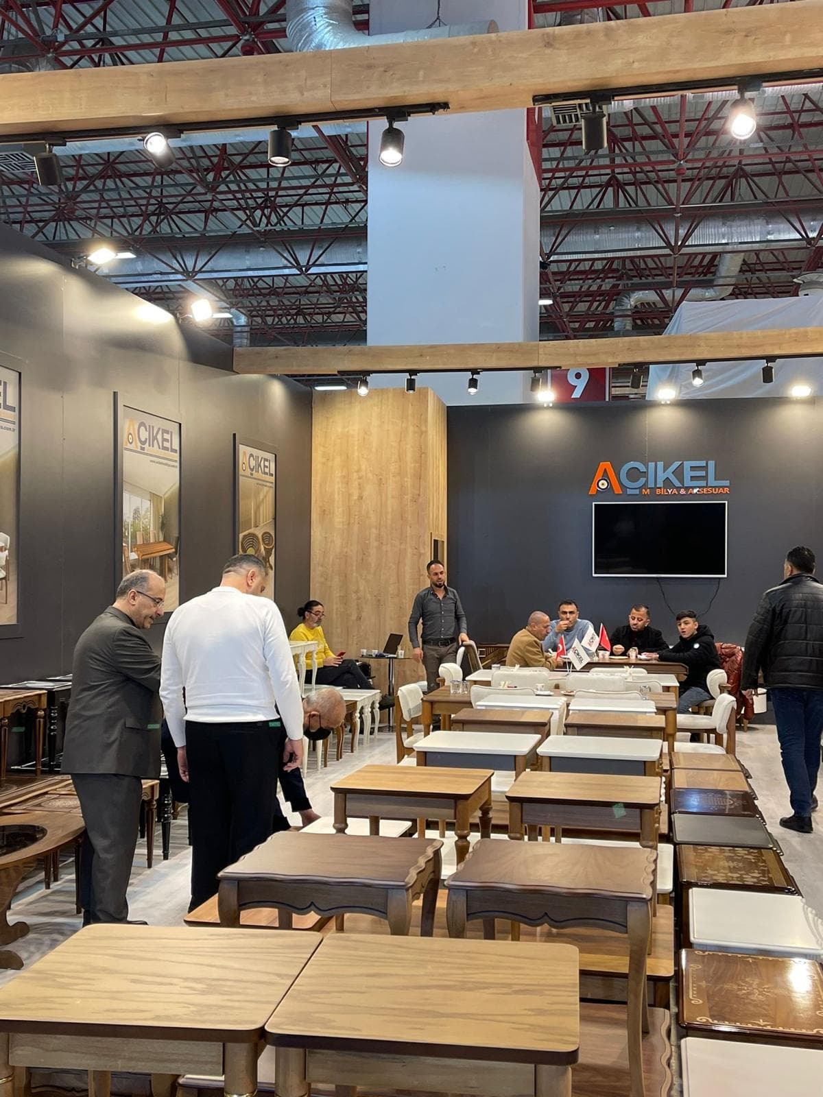 İFF 2025 - Kapan Masa Sandalye Aksesuarlar Stand