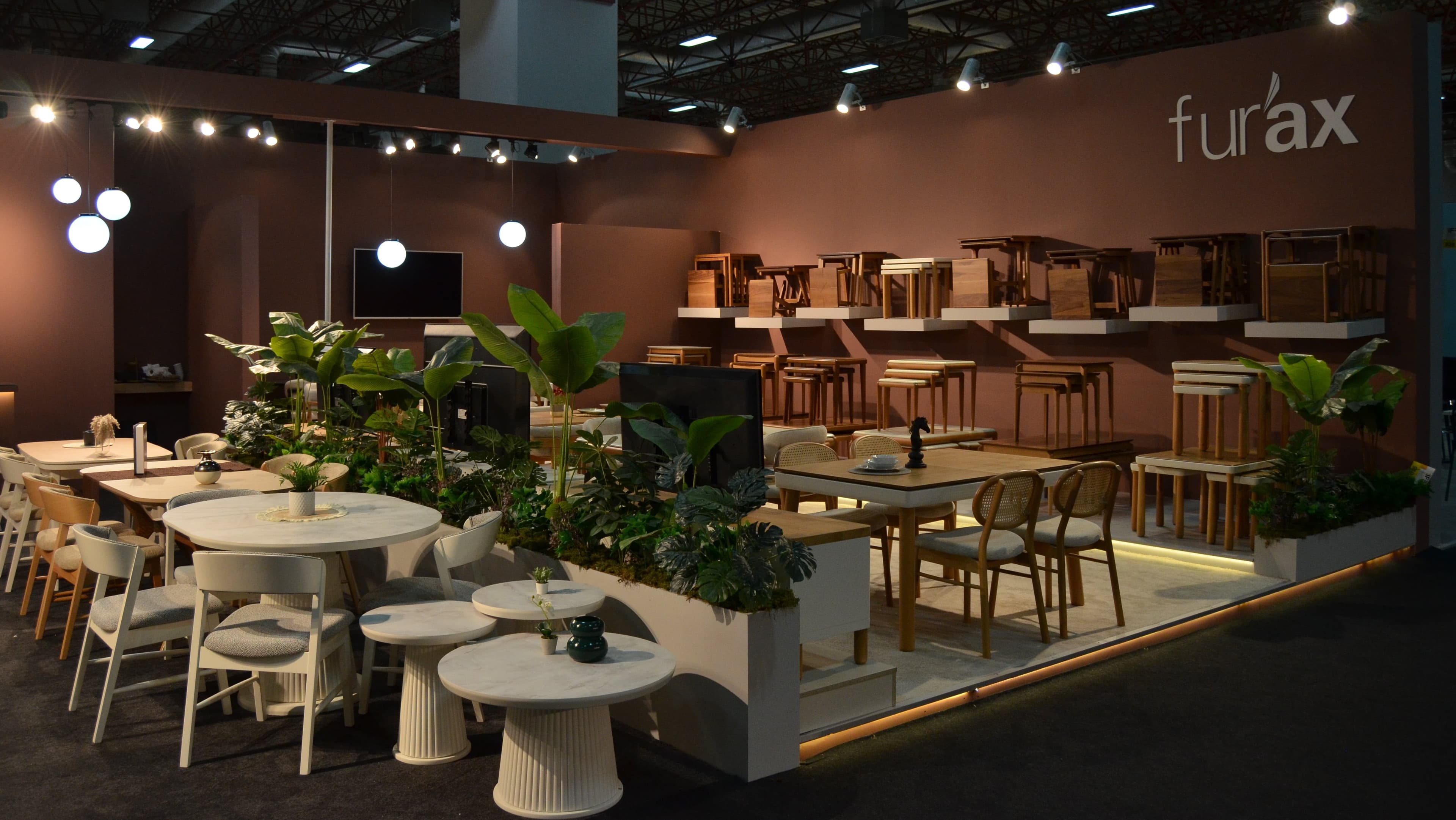 İFF 2025 - FURAX MOBİLYA thumbnail 4