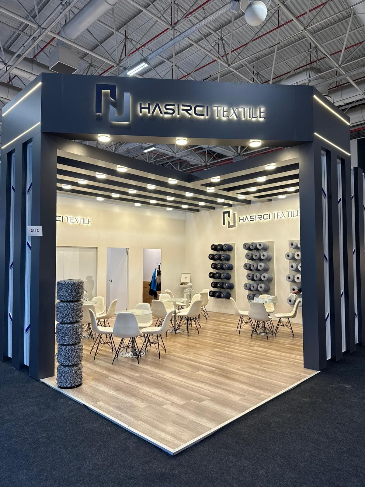 Ahşap Stand thumbnail 2